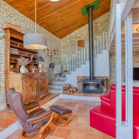 Charmante Maison Proche Holiday home Saint-Pierre-d'Oleron